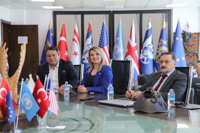 girne_koleji_egitim_zirvesi-2.jpeg