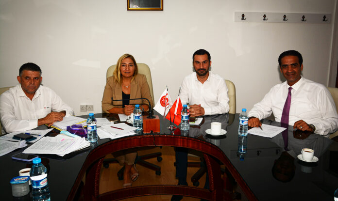 hukuk-komite-260922.jpg