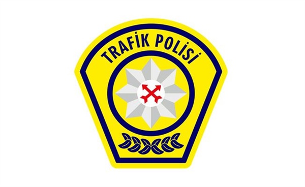 trafikpolissss.jpg