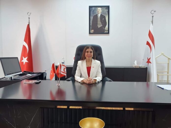 altugta-reme-kanseri-farkindalik-ayi.jpg