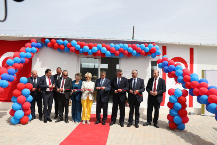 bb-erenkoy-lisesi-acilis-11-.jpg