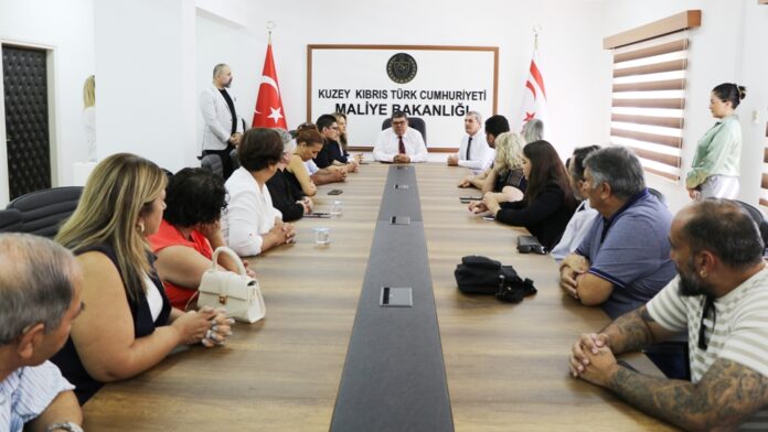 YENI-TASDIK-MEMURLARI-YASASI-YURURLUGE-GIRDI-1.jpg