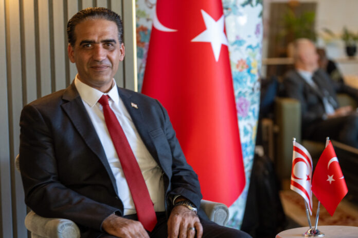 aa-20241102-36083489-36083483-kktc-calisma-ve-sosyal-guvenlik-bakani-turk-devletlerinde-calisma-hayati-konferansini-degerlendirdi-scaled.jpg