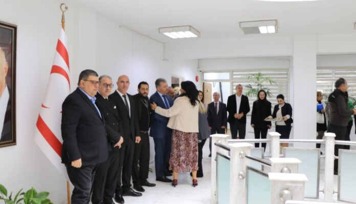 1735641066383MALIYE-BAKANI-BEROVA-MALIYE-BAKANLIGI-PERSONELININ-YENI-YILINI-KUTLADI-6.jpg