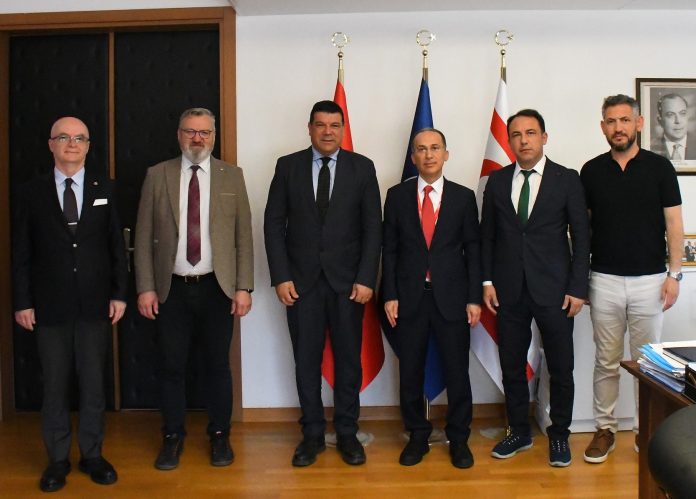 1748527733515MEHMET-SALTANDAN-KILICA-ZIYARET-2.jpg