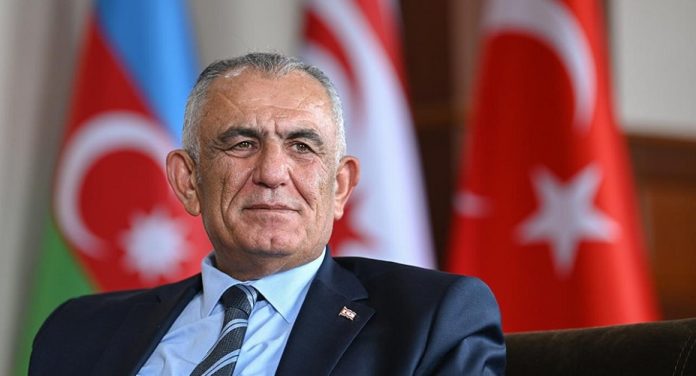CAVUSOGLU-AZERBAYCAN.jpg