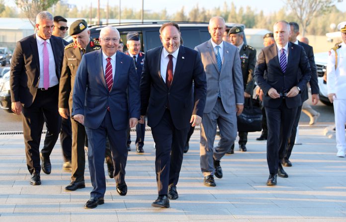 1753000381343OZTURKLER-GULER-2.jpg