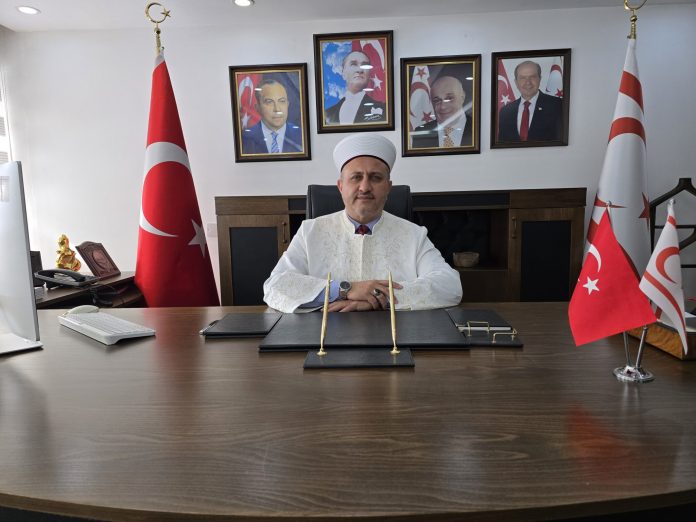 HAKAN-MORAL-DINISLERI-BAKANI.jpg